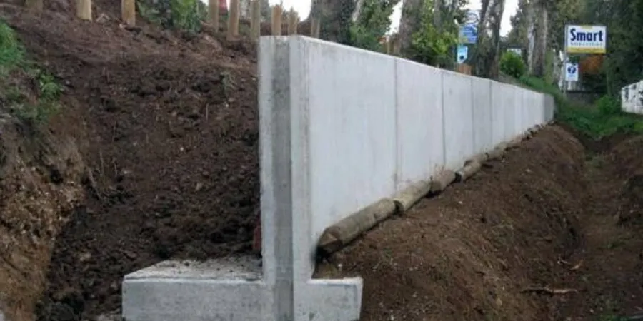 Retaining Wall Design in Hamilton: Locking into the Escarpment and Glacial Soils
