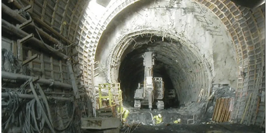 Geotechnical Analysis for Soft Ground Tunnels in Hamilton